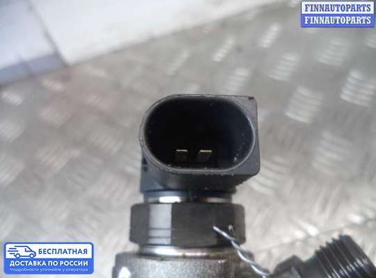 Форсунка топливная на Volkswagen Golf VII (5G)