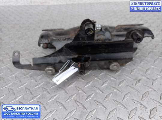 Крюк буксировочный на Range Rover Sport II (L494)