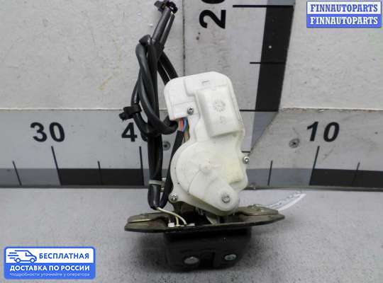 Замок багажника на Ford Kuga II