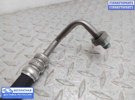 Патрубок (трубка, шланг) на Mercedes-Benz C (W204)