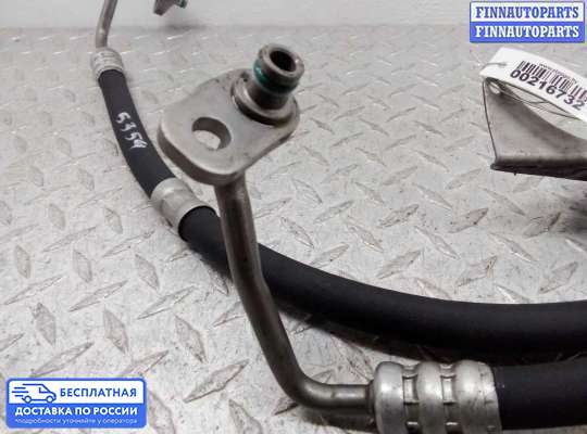 Патрубок (трубка, шланг) на Mercedes-Benz C (W204)