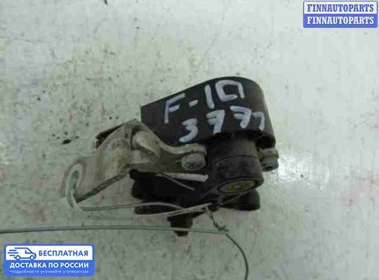 Датчик дорожного просвета на BMW 5 (F10/F11)