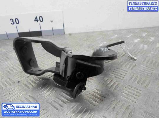 Петля крышки багажника на Audi Q7 (4L)