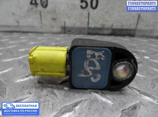 Датчик удара (Airbag) на Toyota Camry XV40