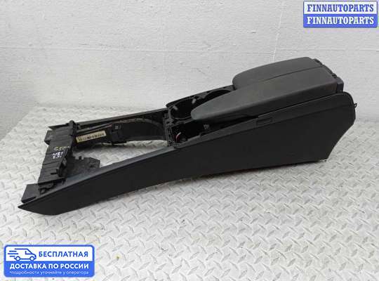 Подлокотник на Mercedes-Benz C (W204)