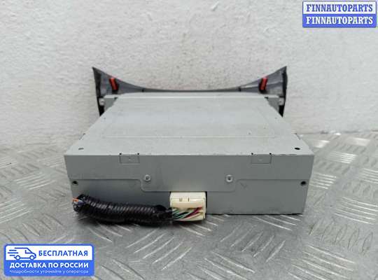 CD-чейнджер на Honda Crosstour