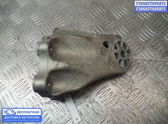 Кронштейн ДВС (лапа) на Volkswagen Touareg II (7P)