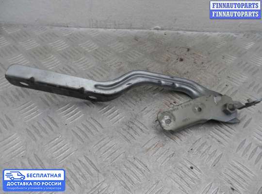 Петля капота на Chrysler Pacifica