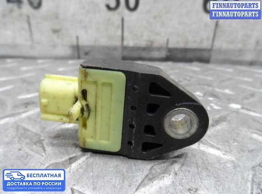 Датчик удара (Airbag) на Toyota Camry XV40