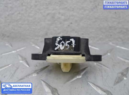 Датчик удара (Airbag) на Audi A6 (C7)