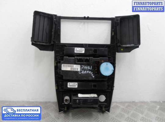 Блок управления печкой на Jeep Grand Cherokee III (WK, WH)