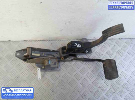 Педальный узел (педаль) на Ford Focus III