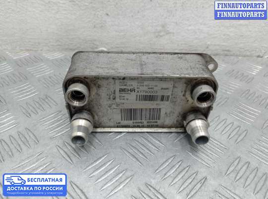 Радиатор масляный на Mercedes-Benz C (W204)