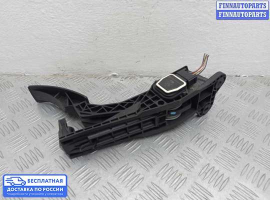 Педальный узел (педаль) на Mercedes-Benz R (W251)