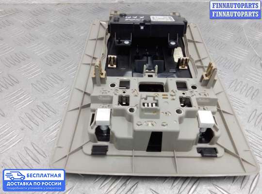 Фонарь салона (плафон) на Dodge RAM IV (DS/DJ)
