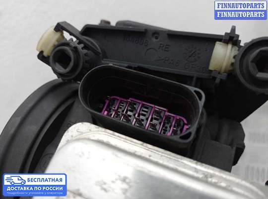 Фара передняя на Volkswagen Touareg I (7L)