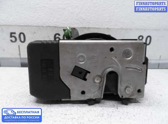 Замок боковой двери на Opel Zafira A
