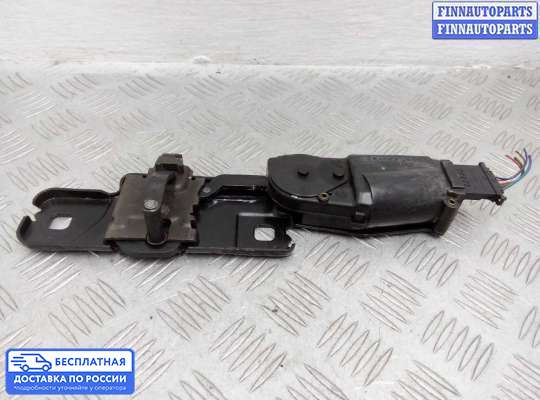 Замок багажника на Audi A7 (4G)