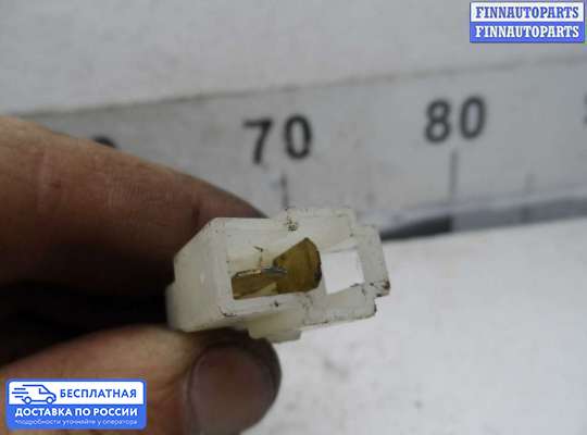 Замок боковой двери на Mazda 626 IV GE