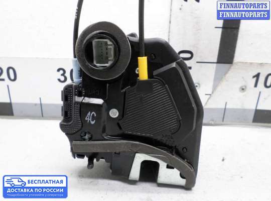 Замок боковой двери на Toyota Camry XV50
