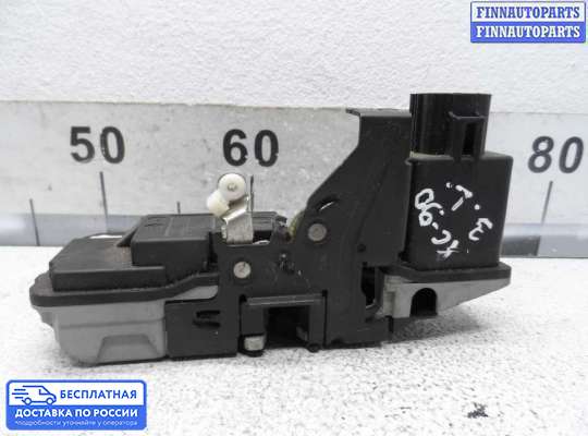 Замок боковой двери на Volvo XC90