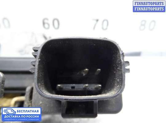 Замок боковой двери на Volvo XC90