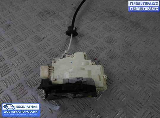 Замок боковой двери на Audi Q7 (4L)