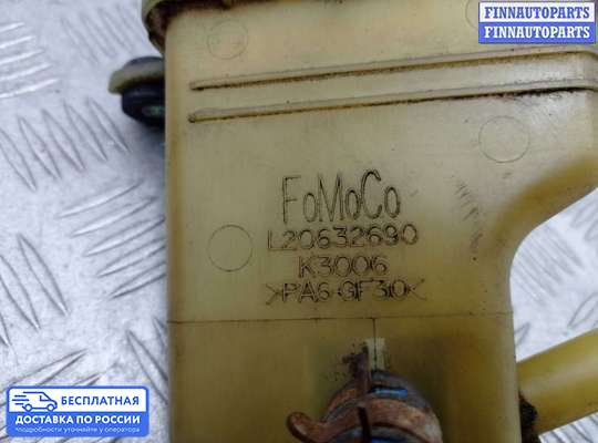 Бачок гидроусилителя на Mazda CX-9 I (TB)