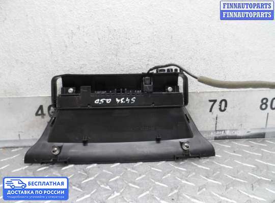 Фонарь (стоп-сигнал) центральный на Infiniti Q50 (V37)