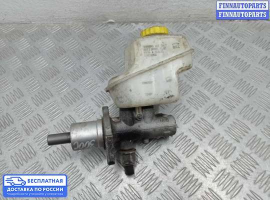 Главный тормозной цилиндр (ГТЦ) на Chrysler 300C I (LX)