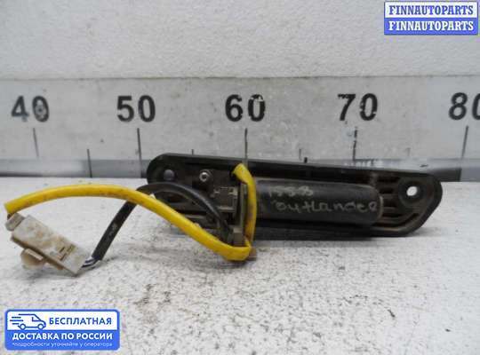 Ручка крышки багажника (задней двери) на Mitsubishi Outlander II / XL (CW)
