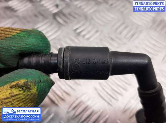 Патрубок (трубка, шланг) на Audi Q7 (4L)