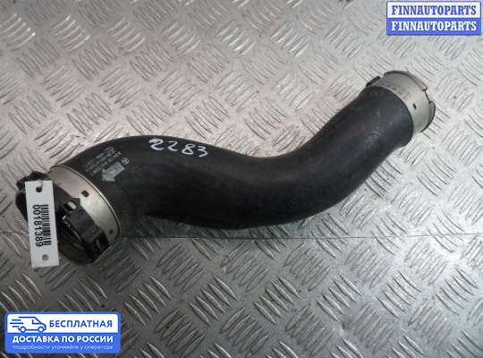 Воздухозаборник на Mercedes-Benz C (W204)