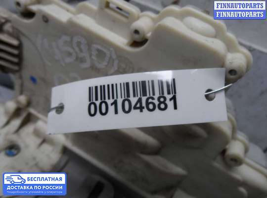 Замок боковой двери на Audi Q7 (4L)