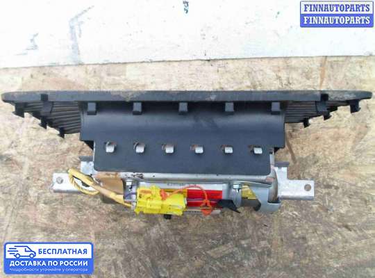Подушка безопасности пассажира (AirBag) на Chevrolet Silverado II  / GMC Sierra II (GMT 900)
