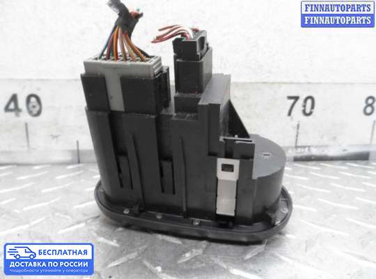 Переключатель света на Ford Explorer III (U152)