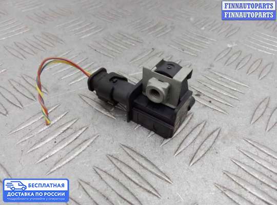 Датчик удара (Airbag) на BMW X3 (F25)