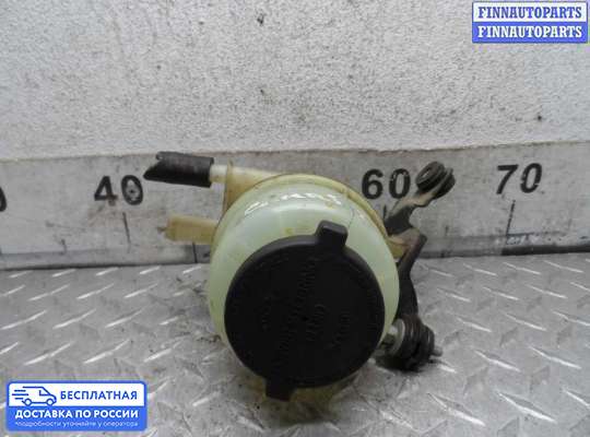 Бачок гидроусилителя на Toyota Camry XV40