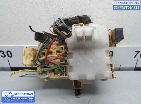 Блок предохранителей на Toyota Tundra I