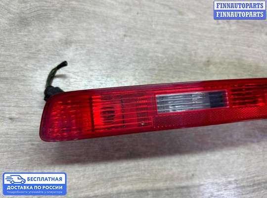 Фара противотуманная (ПТФ) на Audi Q7 (4L)