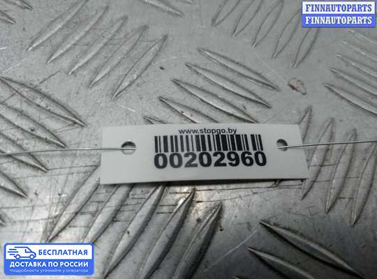 Петля крышки багажника на Dodge Neon II
