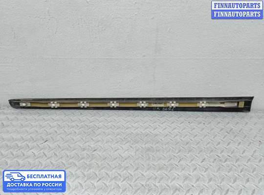 Молдинг на Mercedes-Benz ML (W164)