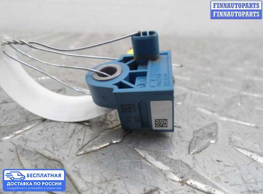 Датчик удара (Airbag) на Volkswagen Jetta VI (1B)