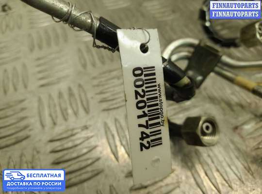 Рампа (рейка) топливная на Jaguar XF I (X250)