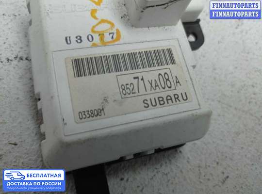 Дисплей бортового компьютера на Subaru Tribeca