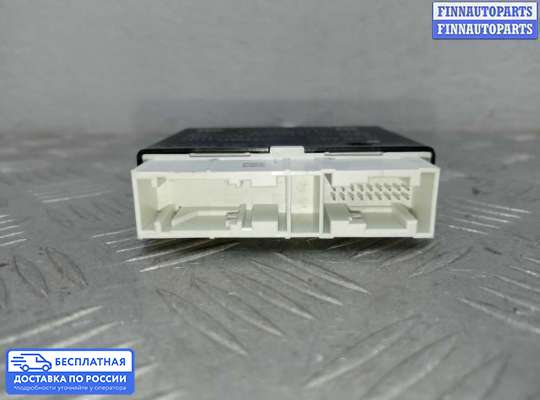 ЭБУ PDC (электронный блок управления парктрониками) на BMW X3 (F25)