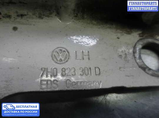 Петля капота на Volkswagen Transporter T5