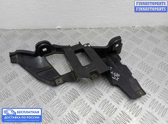 Кронштейн фары на BMW X5 (E53)