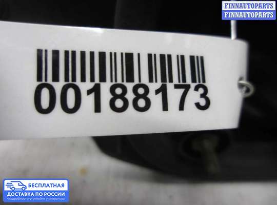 Фонарь задний на Nissan Terrano II R20