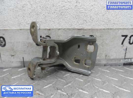 Петля двери на Chrysler Pacifica